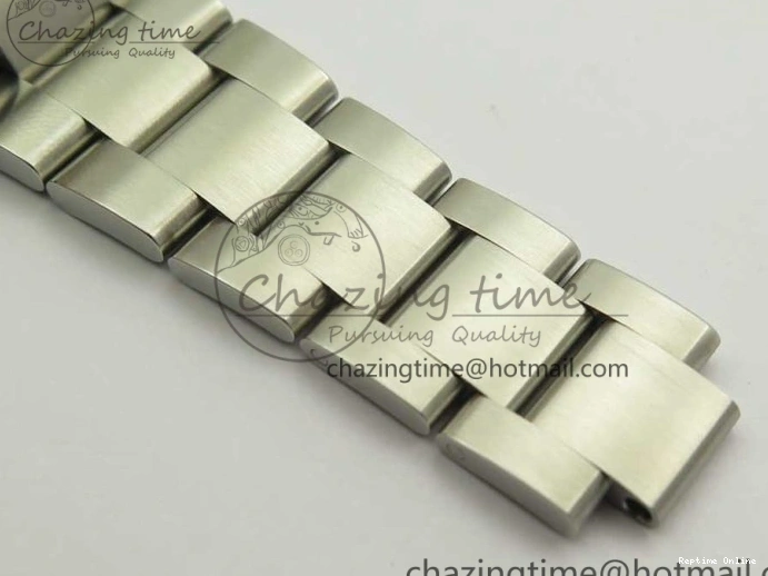 0504 GoAnywhere Submariner Black Diamond Bezel SS GSF Best Edition Black Dial On SS Bracelet A 3270